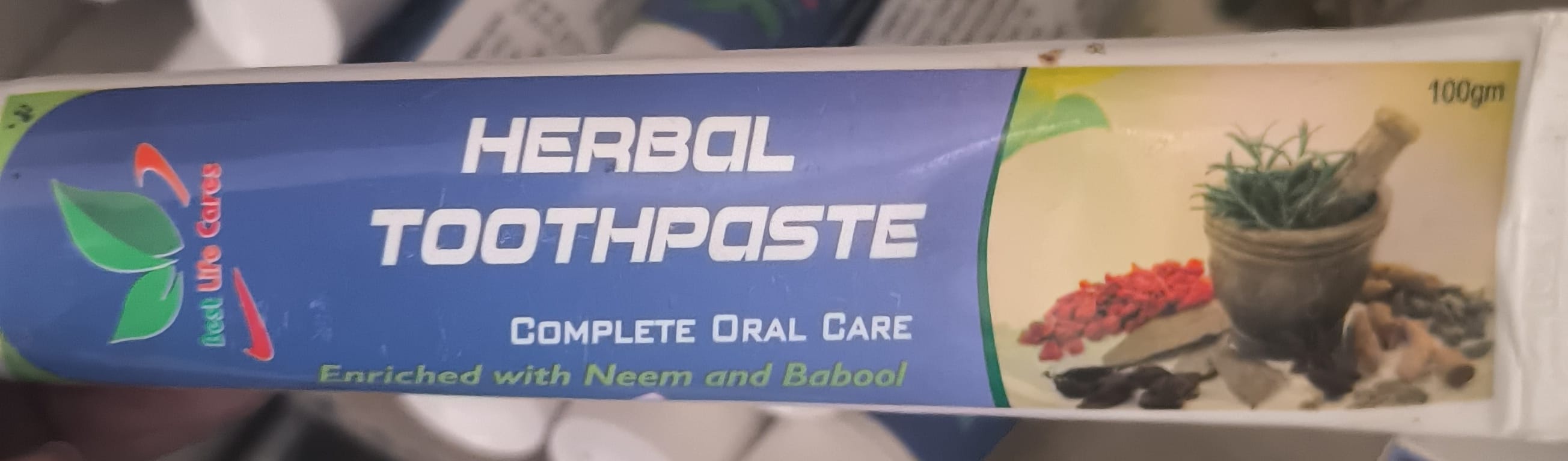HERBAL TOOTHPASTE