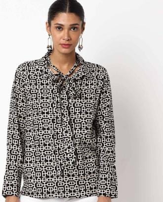 Printed Shirt with Tie-Up