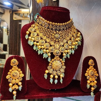 Neck Set