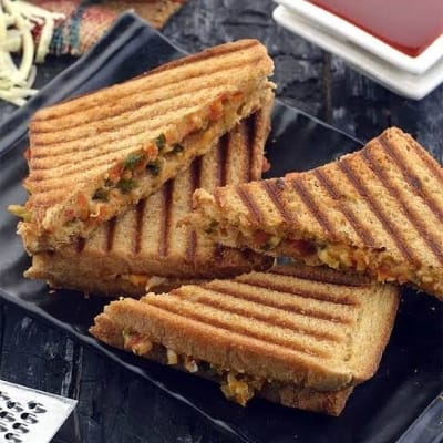 Veg Grilled Sandwich 2 pc