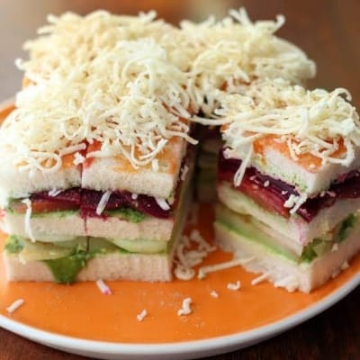 Veg Bombay Cheese sandwich 2 pc