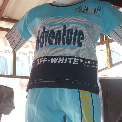 Kids suit