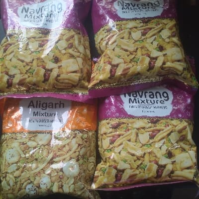 P.k namkeen 325g