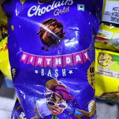 CADBURY CHOCLAIRS