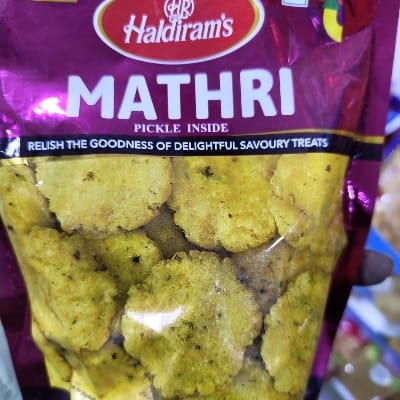 HR MATHRI
