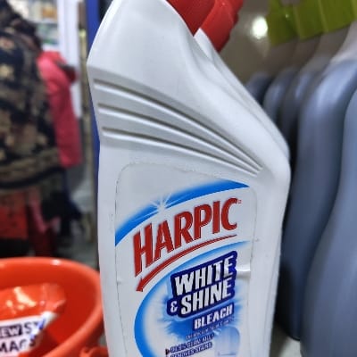 HARPIC WHITE&SHINE