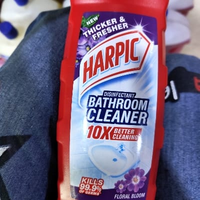 HARPIC BATHROOM C