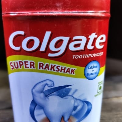 COLGATE POWDER