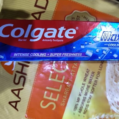 COLGATE MAXFRESH
