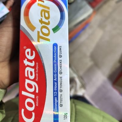COLGATE TOTAL 12