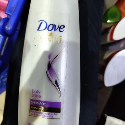 DOVE DAILY SHINE