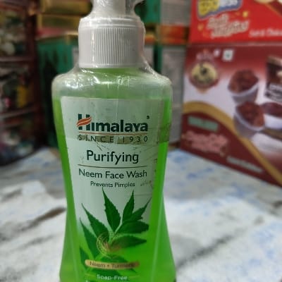 HIMALAYA FACE WASH