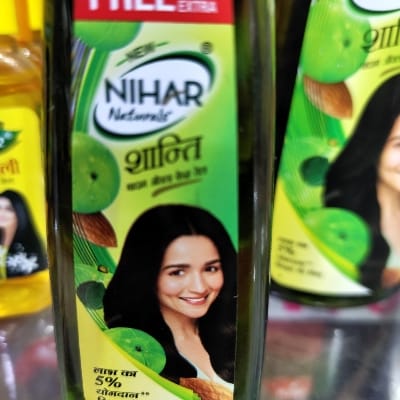 NIHAR SHANTI OIL