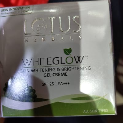 LOTUS WHITEGLOW