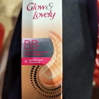 GLOW & LOVELY