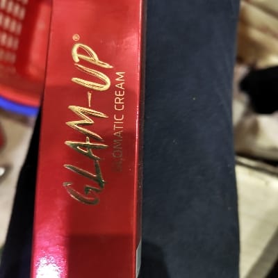 GLAM UP CREAM