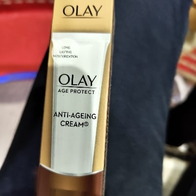 OLAY ANTI AGEING
