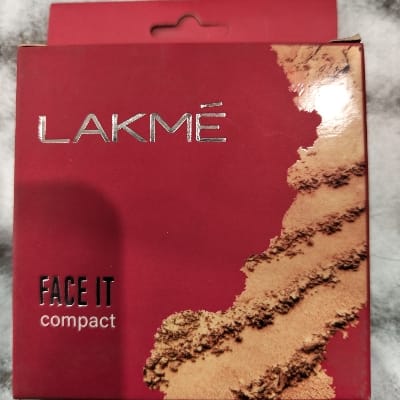 LAKME FACE COMPACT