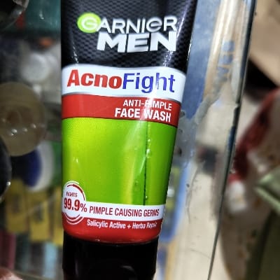 GARNIER ACNOFIGHT