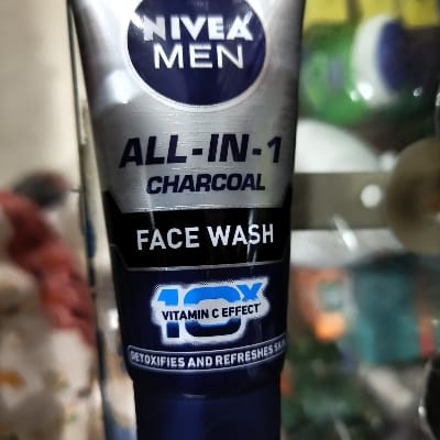 NIVEA CHARCOAL