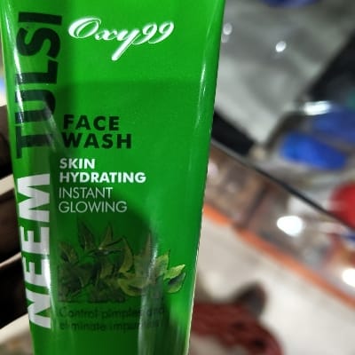 NEEM TULSI FACE WASH