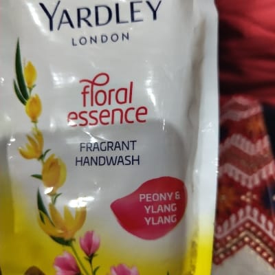 YARDLEY HAND WASH