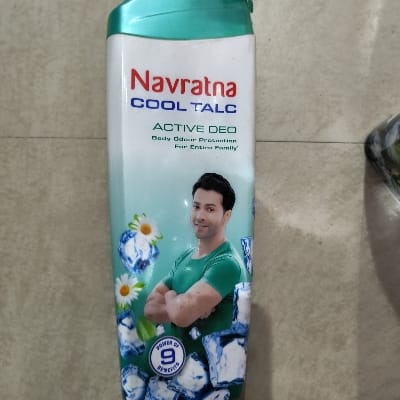 NAVRATNA POWDER