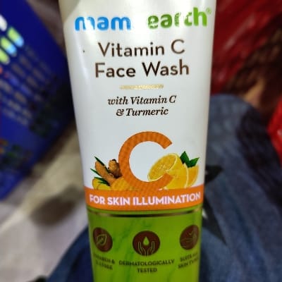 MAMAEARTH FACE WASH