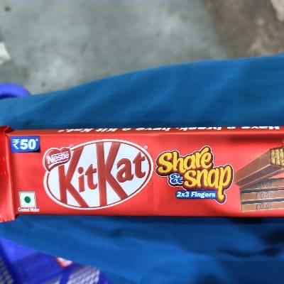 KIT KAT