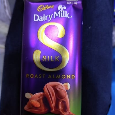 D M ROAST ALMOND