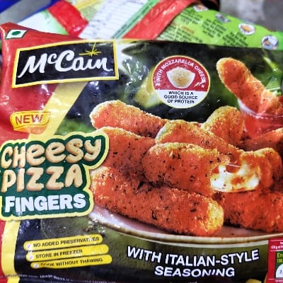 CAIN CHEESY PIZZA