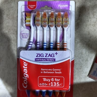 COLGATE ZIG ZAG+