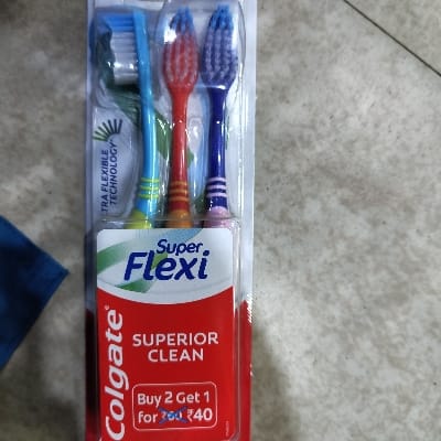 COLGATE MEDIUM
