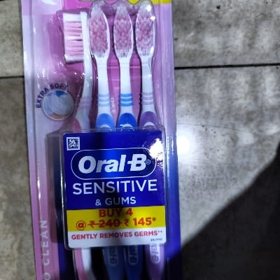 ORAL-B EXTRA SOFT