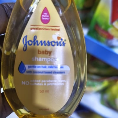 JOHNSON'S SHAMPOO