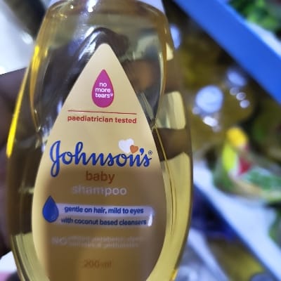 JOHNSON'S SHAMPOO
