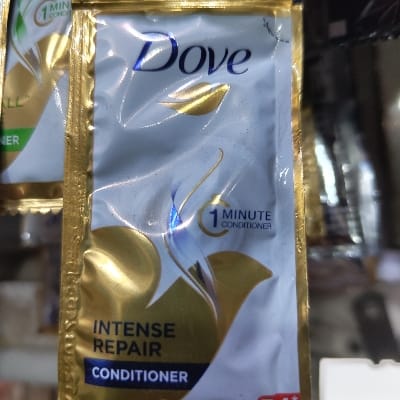 DOVE INTENSE CONDIT.