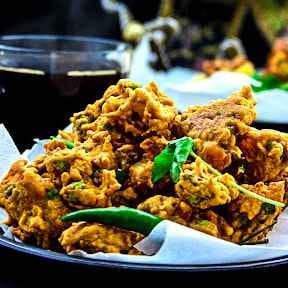 Veg Pakora (6 pcs)