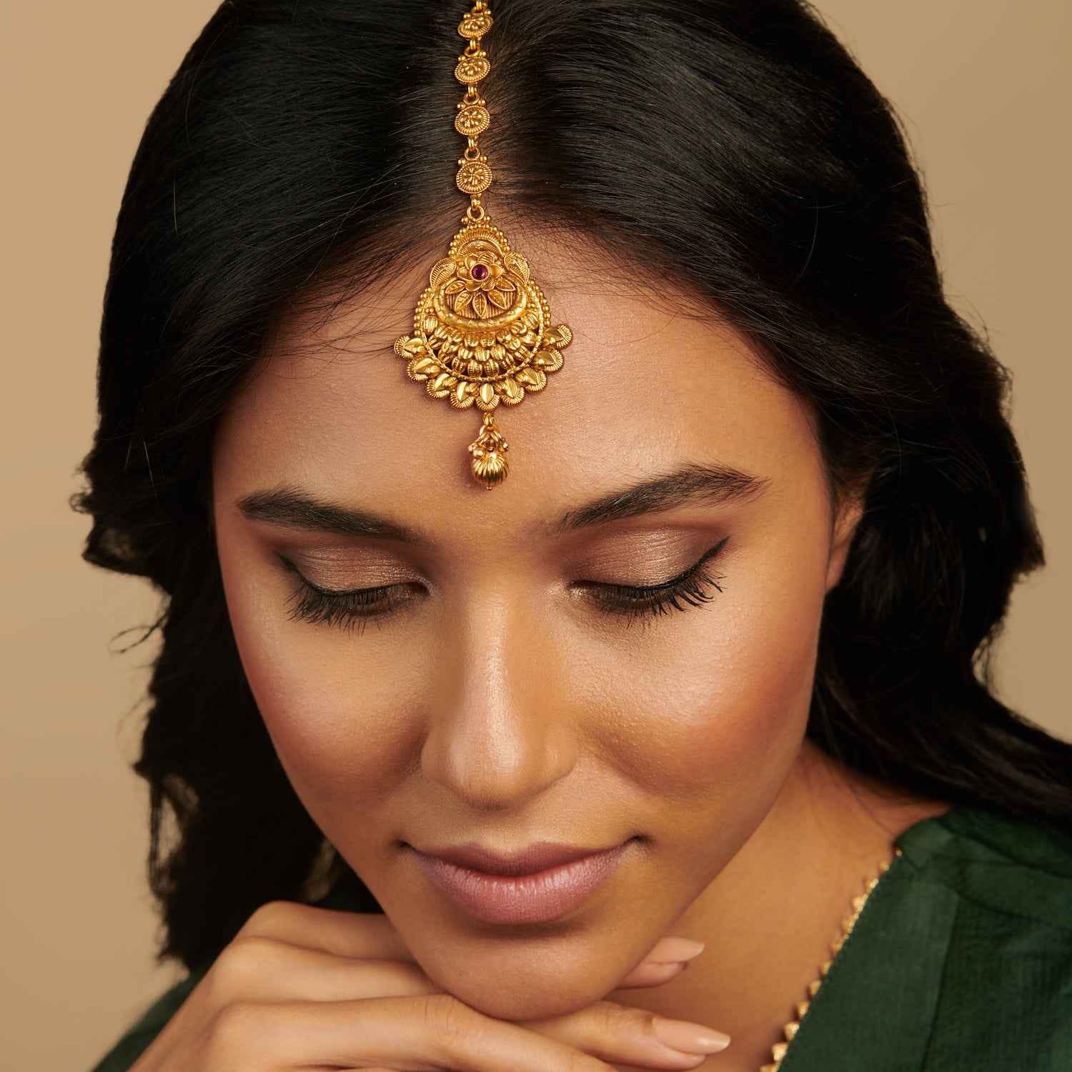 Gold Maang Tikka