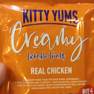KITTY YUMS CREAMY TREATS REAL CHICKEN