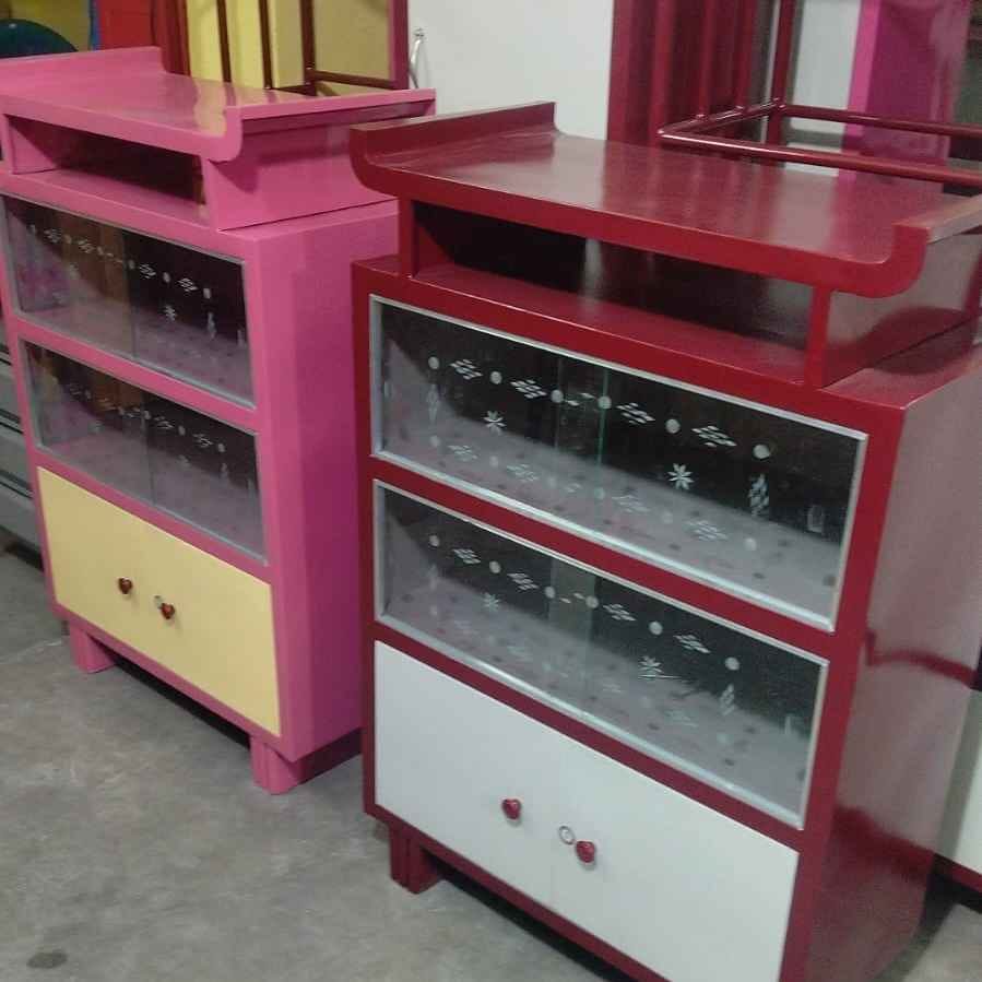 T.V.Trolly