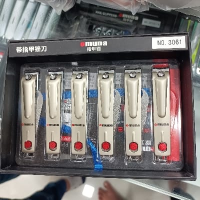 Nail cutter