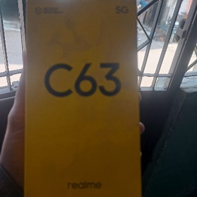 Realme C63