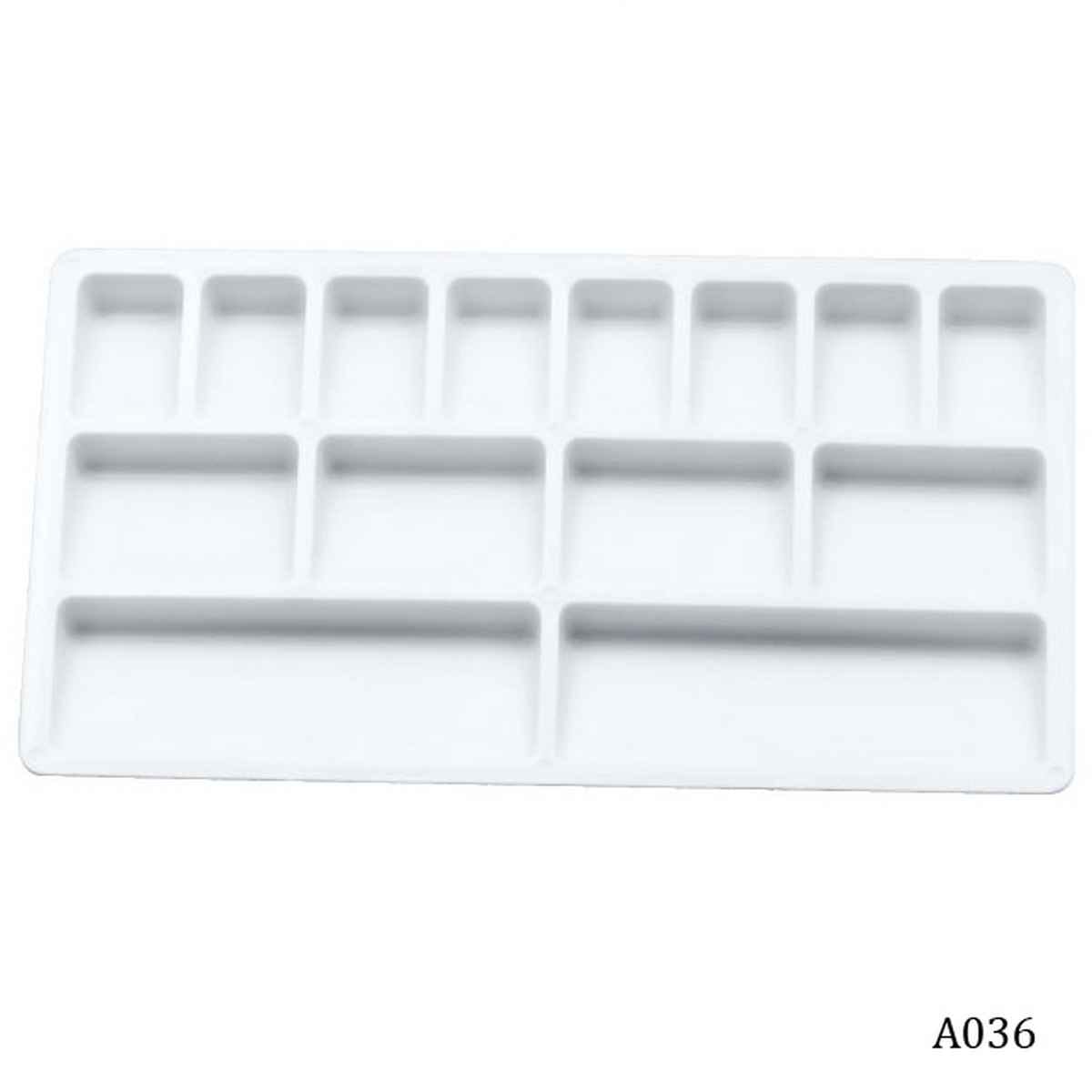Colour Mixing Plate Rectangle Small 14 compartments Size 18.5x10.5x1 Cm A036