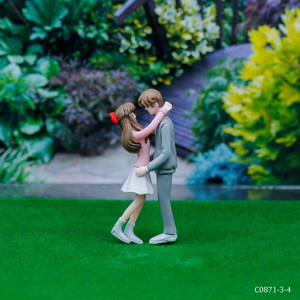 Miniature Model Couple Set Grey & Pink C0871-3 To 4 C0871-3-4
