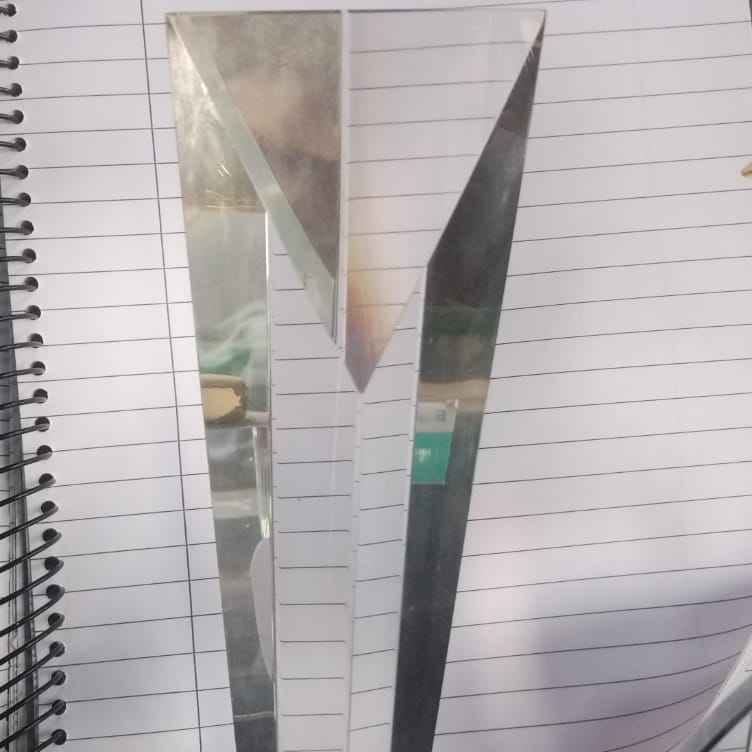 crystal trophy 1