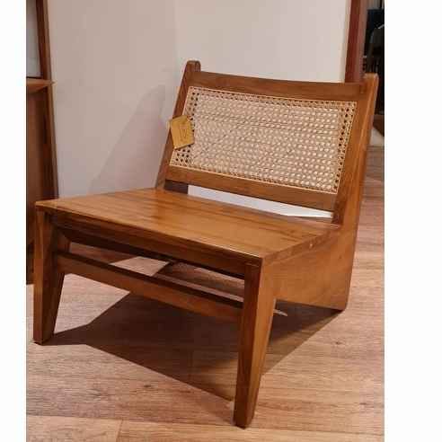 LOUNGE CHAIR -N CHAIR