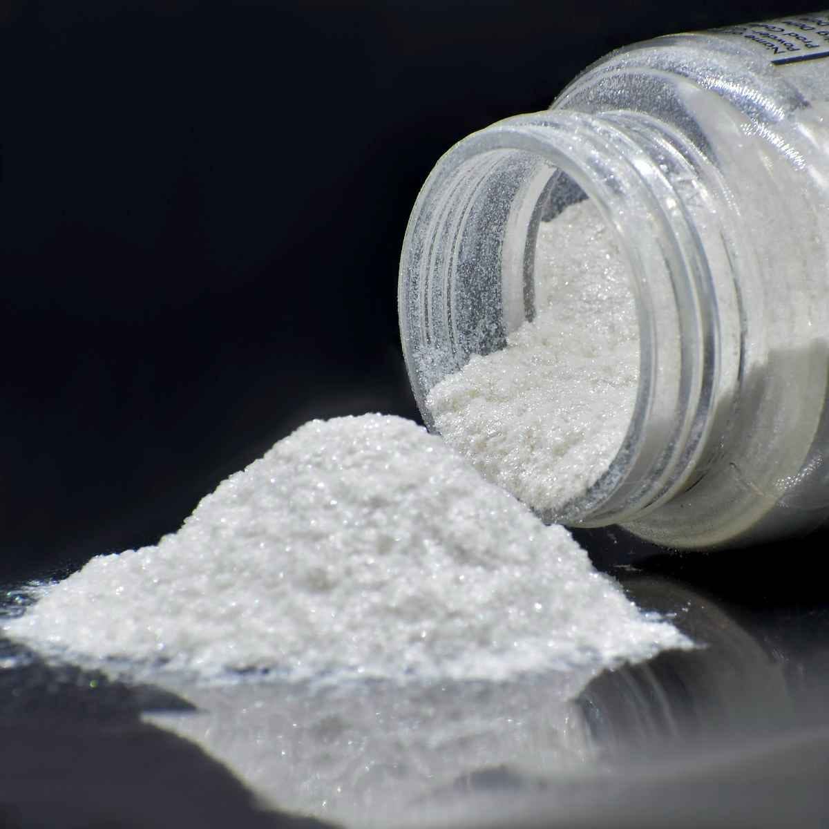 Metallic Snow White Mica Powder Glitter 15 Grams JMMP14