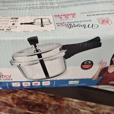 PNB COOKER TRIPLY OUTER 2.5 LTR