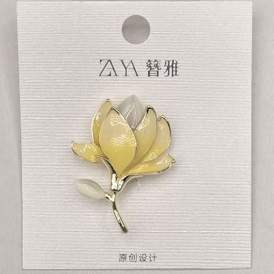 KOREAN BROACH
